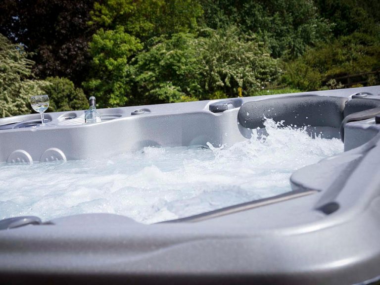 The Difference Between Hot Tubs and Spas Shoreline Pools