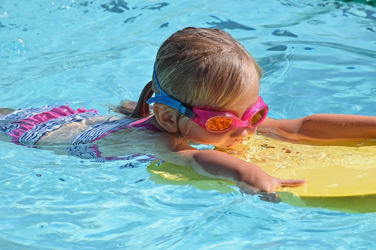 5 Steps For Child Pool Safety